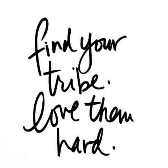 Yogabeachgirl is LIVE💗 50% Off Tray Items! Closet Requests at Great Savings - Picture 7 of 7